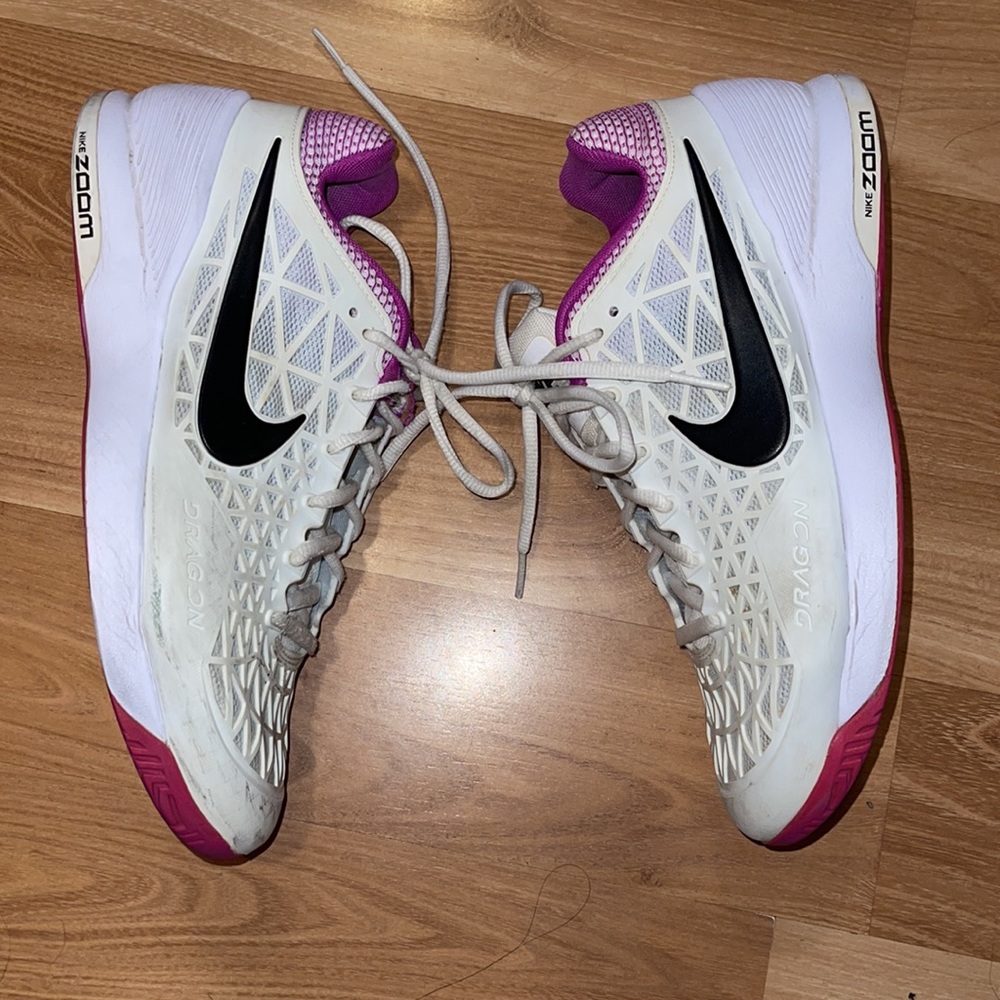 nike off white tennis shoes